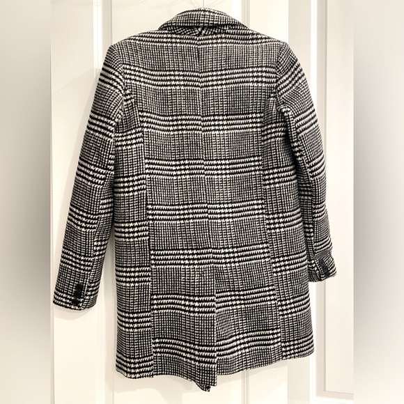 ASOS black and white coat, US 4 - Picture 3 of 7